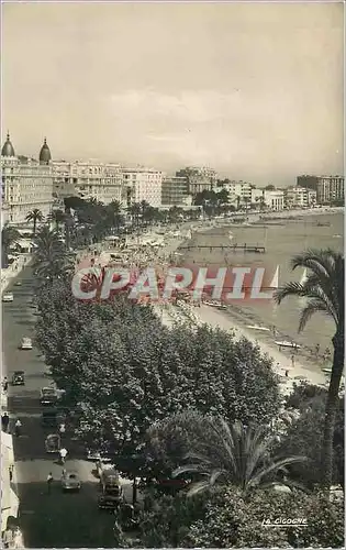 Cartes postales moderne Cannes (A M) Les Grands Hotels La Croisette et la Plage