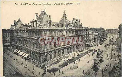 Cartes postales Lyon Place des Cordeliers et Palais de la Bourse Tramway