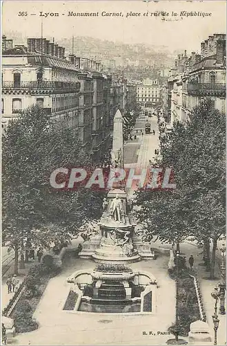 Cartes postales Lyon Monument Carnot place et rue de la Republique