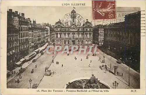 Cartes postales Lyon Illustre Place des Terreaux Fontaine Bartholdi et l'Hotel de Ville