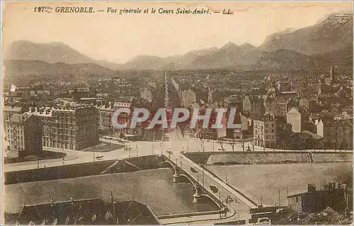 Cartes postales Grenoble Vue Generale et le Cours Saint Andre