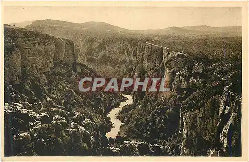 Cartes postales Grand Canon du Verdon Vue sur l'Etrait des Cavaliers et la Corniche Sublime