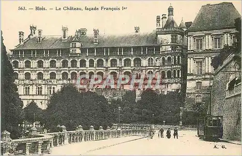 Cartes postales Blois Le Chateau Facade Francois 1er Tramway