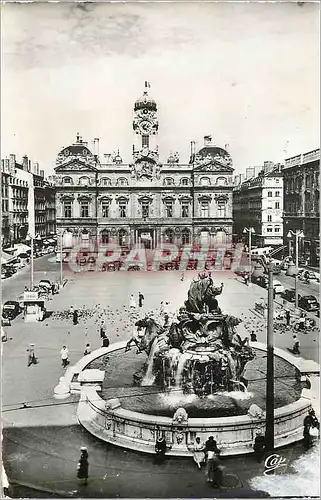 Cartes postales moderne Lyon Place des Terreaux