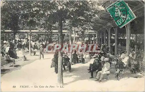 Cartes postales Vichy Un Coin du Parc