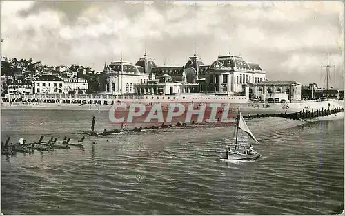 Cartes postales moderne Trouville Barque de Peche sortant du Port