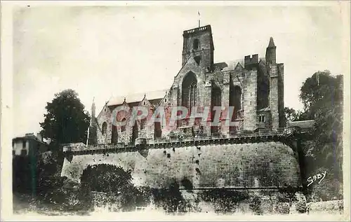Cartes postales moderne Lamballe (C du N) Eglise (Xe ou XIe s) Monument historique construit sur un rocher a pic