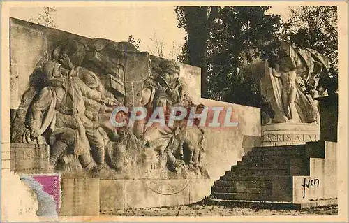 Cartes postales Lyon (Rhone) Monument aux Morts Un des bas reliefs (Grange sculp)