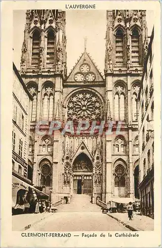 Ansichtskarte AK L'auvergne Clermont Ferrand Facade de la Cathedrale