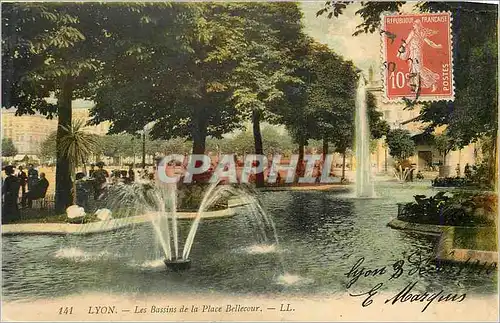 Ansichtskarte AK Lyon Les Bassins de la Place Bellecour