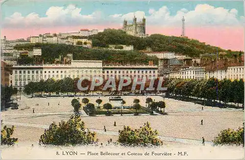 Cartes postales Lyon Place Bellecour et Coteau de Fourviere