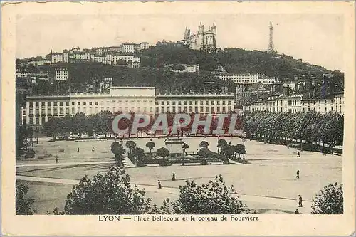 Ansichtskarte AK Lyon Place Bellecour et le coteau de Fourviere