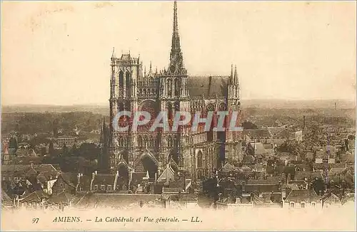 Cartes postales Amiens La Cathedrale et Vue generale