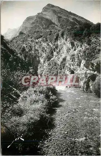 Cartes postales moderne Toute la France Vallee d'Osseau Laruns Le Deversoir du Hourat