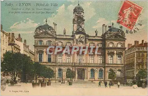 Cartes postales Lyon Hotel de Ville Construit en 1646 par Simon Meupris