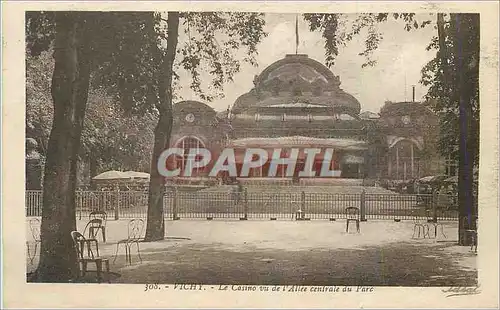 Ansichtskarte AK Vichy Le Casino vu de l'Allee centrale du Parc