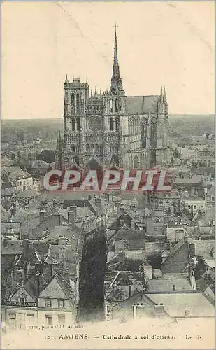 Cartes postales Amiens cathedrale a vol d oiseau