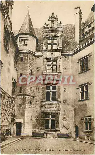 Ansichtskarte AK Pau chateau henri iv la cour d honneur