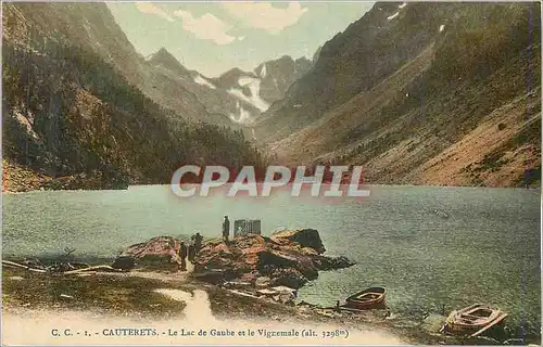 Cartes postales Cauterets le lac de gaube et le vignemale (alt 3298m)