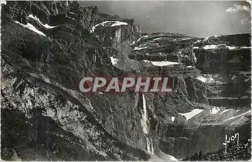 Cartes postales moderne Cirque de gavarnie (htes pyr) et la grande cascade
