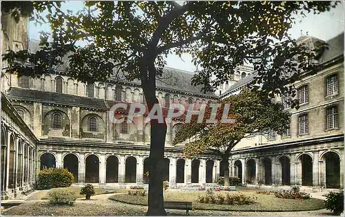 Cartes postales moderne Caen abbaye aux hommes cour du loitre