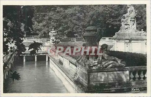 Cartes postales Nimes les jardins de la fontaine le nymphee