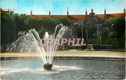 Cartes postales moderne Dijon (cote d or) place wilson le jet d eau