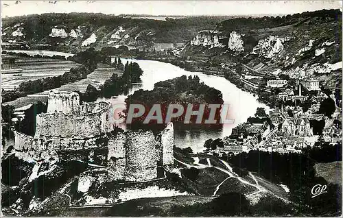Cartes postales moderne Les andelys vue panoramique le chateau gaillard