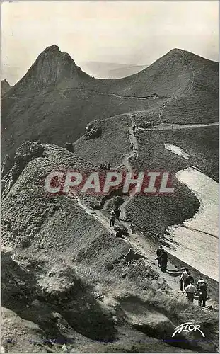 Cartes postales moderne Mont dore (p de d) promenade au sommet du sancy (1886m) le chemin des cretes