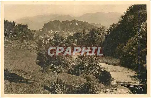 Ansichtskarte AK Le douce france 18 le pays basque st jean pied de port (b pyr) la nive et le village dans son la