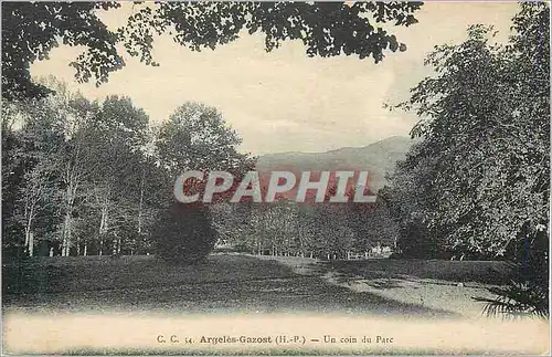 Cartes postales Argeles gazost (h p) un coin du parc