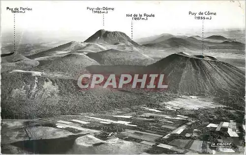 Moderne Karte En avion sur le puy de dome (1465m) et la chaine des domes Puy de Pariou Nid de la Poule