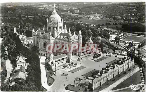 Cartes postales moderne Lisieux (calvados) 9275 a vue generale aerienne de la basilique