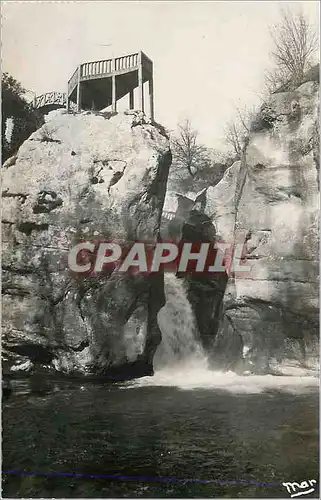 Cartes postales moderne Le saut du loup la passerelle dominant le gouffre
