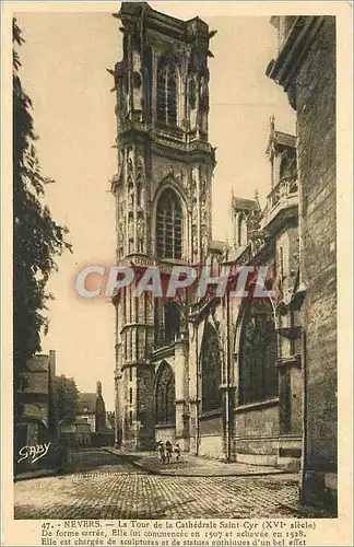 Ansichtskarte AK Nevers la tour de la cathedrale saint cyr (xvi siecle)