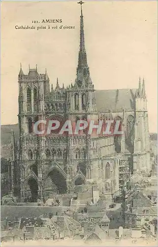 Cartes postales 101 amiens cathedrale prise a vol d oiseau