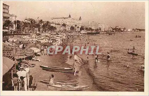 Cartes postales Cannes Cote d'Azur La Plage et la Croisette