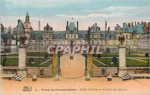 Ansichtskarte AK Palais de Fontainebleau Grille d'Honneur et Cour des Adieux