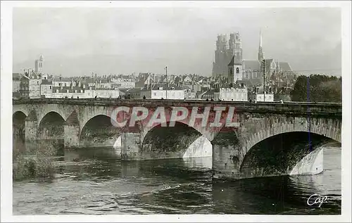 Cartes postales moderne Orleans Vue Generale et le Grand Pont