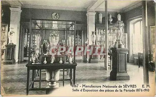 Ansichtskarte AK Manufacture Nationale de Sevres Salle d'Exposition des Pieces de la Periode 1876 1910