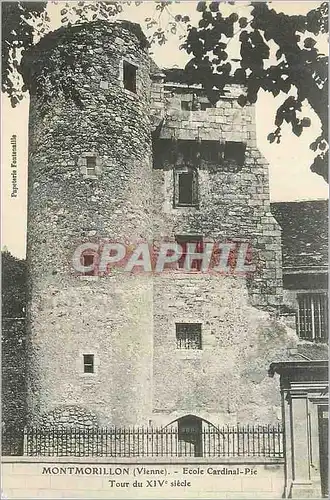 Ansichtskarte AK Montmorillon (Vienne) Ecole Cardinal Pie Tour du XIVe Siecle