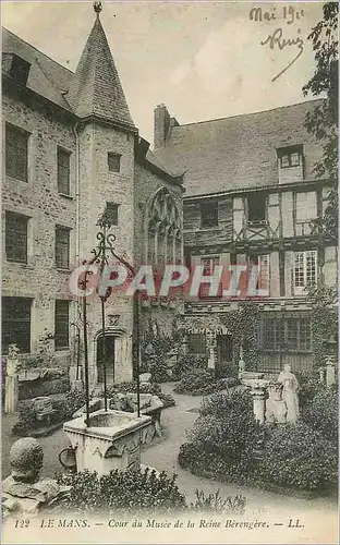 Ansichtskarte AK Le Mans Cour du Musee de la Reine Berengere