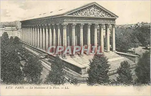 Cartes postales Paris La Madeleine et la Place