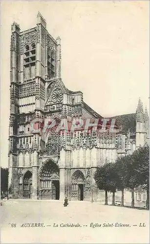 Ansichtskarte AK Auxerre La Cathedrale Eglise Saint Etienne