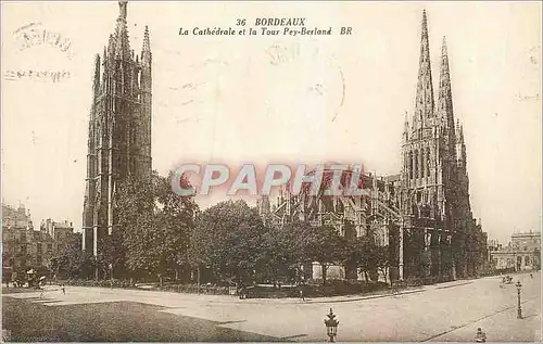 Cartes postales Bordeaux La Cathedrale et la Tour Pey Berland