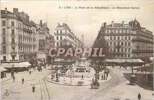 Cartes postales Lyon La Place de la Republique Le Monument Carnot