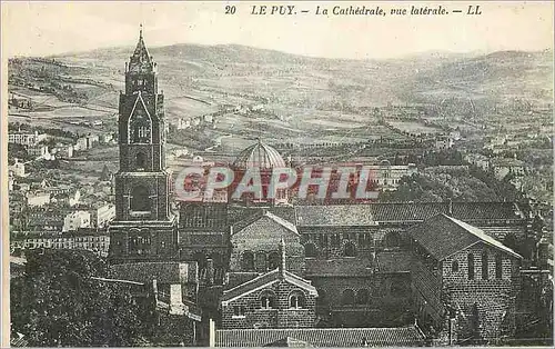 Cartes postales Le Puy La Cathedrale vue laterale