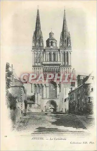 Cartes postales Angers La Cathedrale (carte 1900)