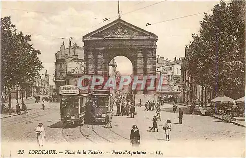 Cartes postales Bordeaux Place de la Victoire Porte d Aquitaine Tramway