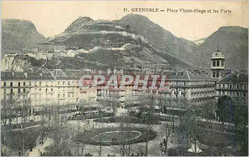 Ansichtskarte AK Grenoble Place Victor Hugo et les Forts